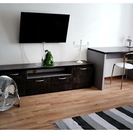 Color24 Apartament 스타로바 볼라 외부 사진