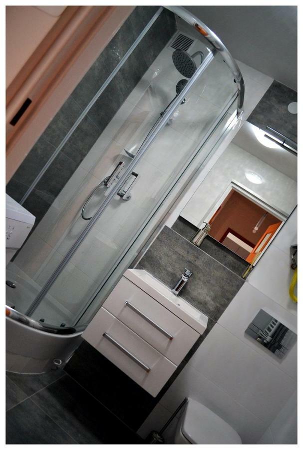 Color24 Apartament 스타로바 볼라 외부 사진