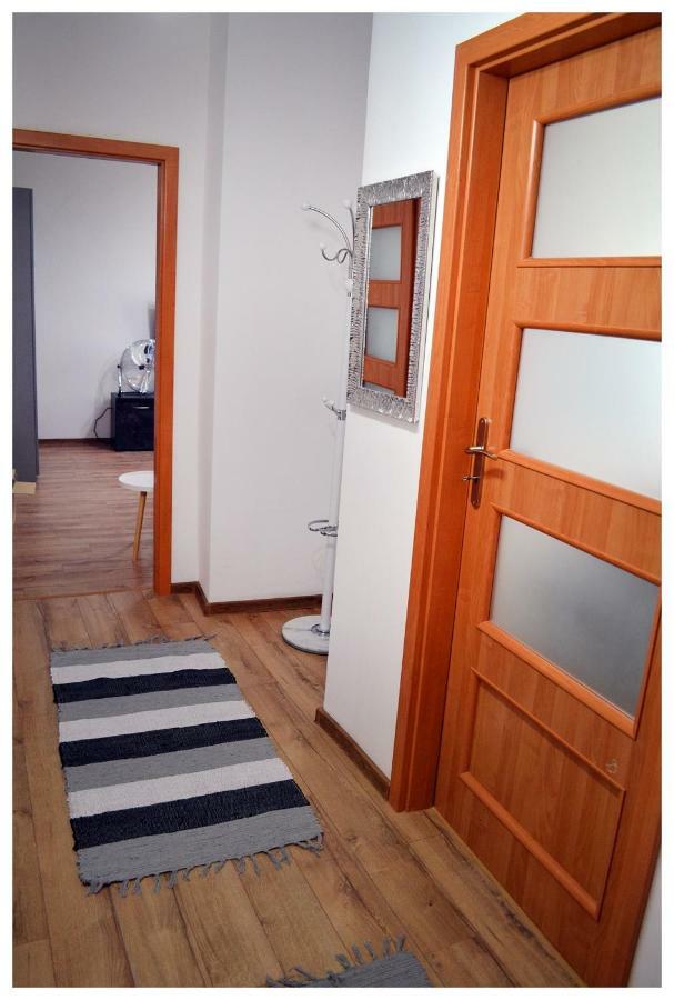 Color24 Apartament 스타로바 볼라 외부 사진