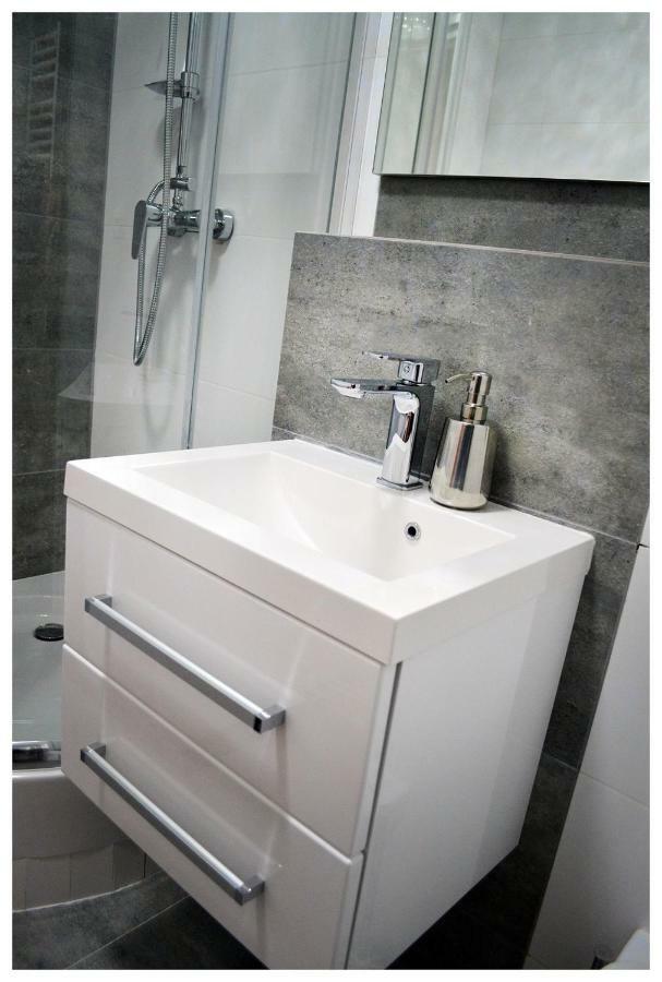 Color24 Apartament 스타로바 볼라 외부 사진